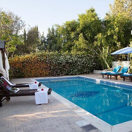 Coral Bay Sunkiss Villa Dış mekan fotoğraf