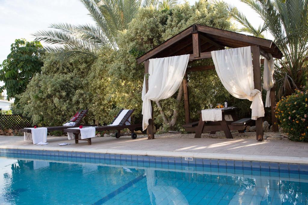 Coral Bay Sunkiss Villa Dış mekan fotoğraf