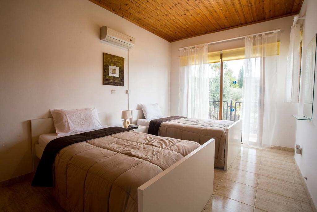 Coral Bay Sunkiss Villa Dış mekan fotoğraf