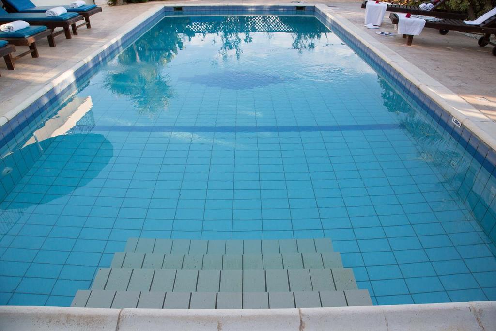 Coral Bay Sunkiss Villa Dış mekan fotoğraf