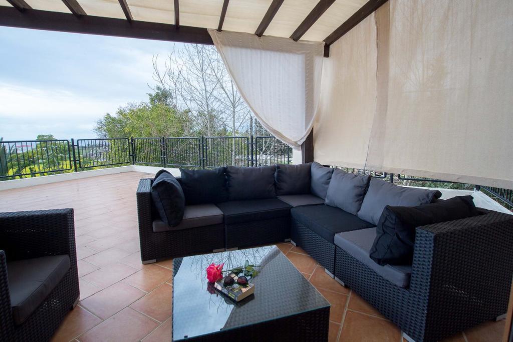 Coral Bay Sunkiss Villa Dış mekan fotoğraf