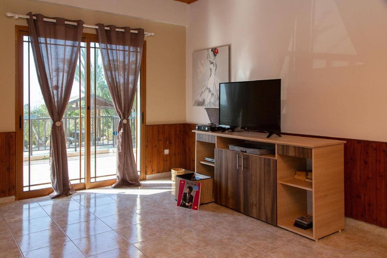 Coral Bay Sunkiss Villa Dış mekan fotoğraf